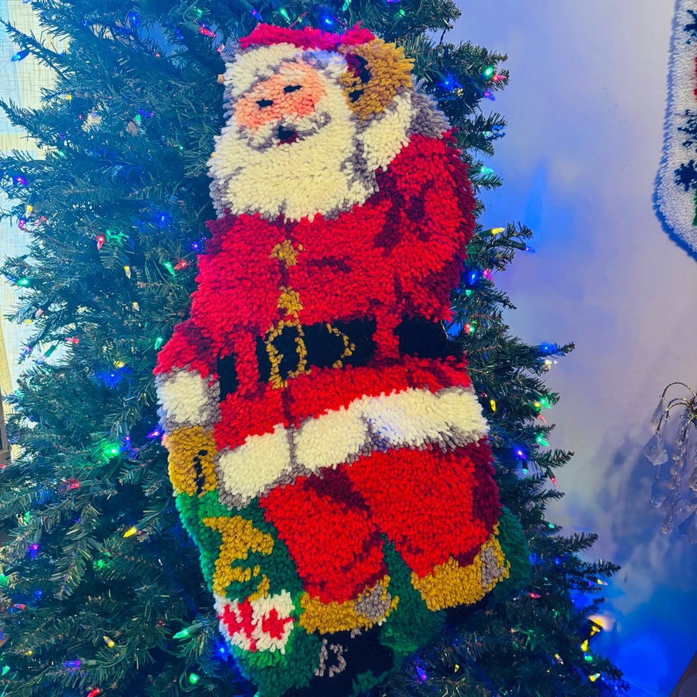Vintage Santa Latch Hook Rug 1980’s Wall Decor Christmas Holiday Decoration